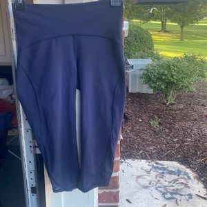 Navy lululemon 17” leggings